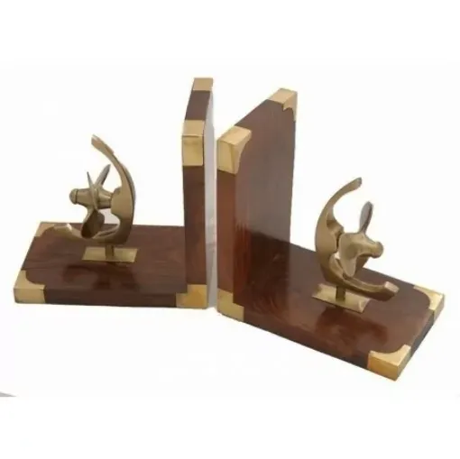 Picture of Propellers book stand - Nauticalgifts