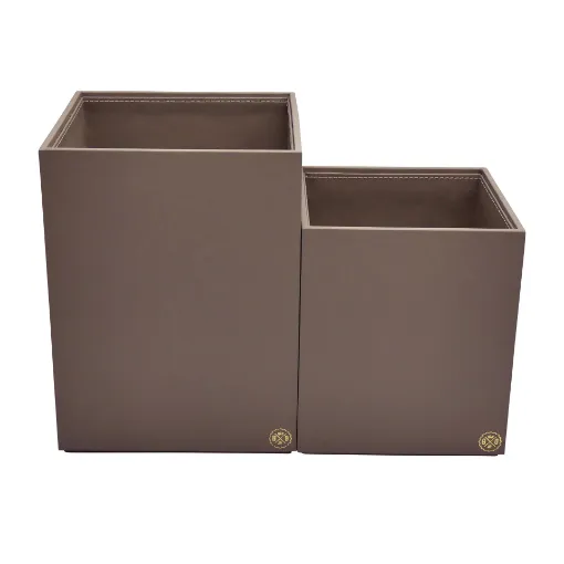 Picture of Collection Armand Taupe Gray Leather Wastepaper Basket - Size Large -  23,00cm x  23,00cm x  30,50cm - Weight : 1370 Gr - Gordon & Gaia