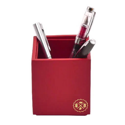 Picture of Collection Armand Red Leather Pencil Holder -   8,50cm x  8,50cm x  9,50cm - Weight : 150 Gr - Gordon & Gaia