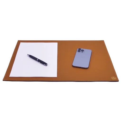 Picture of Collection Armand - Cinnamon Leather Desk Pad - Size S -   50,0cm x  35,0cm - Weight : 410 Gr - Gordon & Gaia