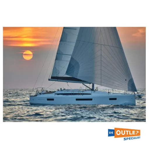 Picture of Technique Voile Sun Odyssey 410 dacron mainsail 15.11 x 5.00 m - 211027