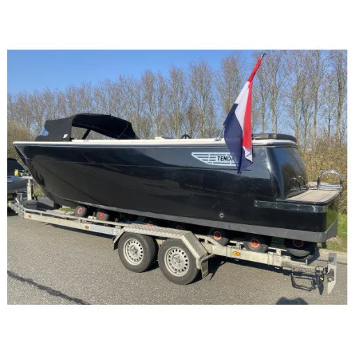 Picture of TENDR 23 Outboard 7 metre polyester sloop black