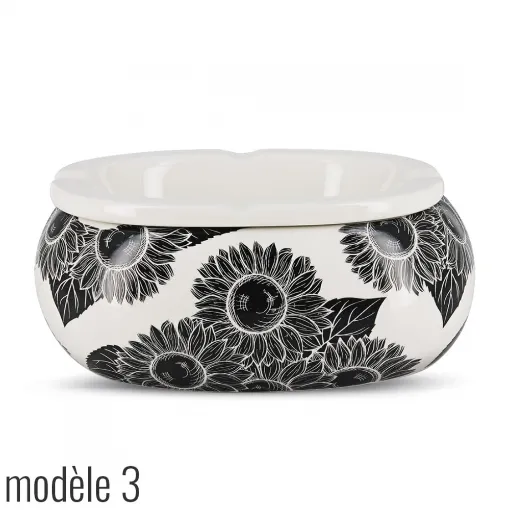 Picture of Xxl Oval Ashtray Ceramic Black and White Floral Model 3