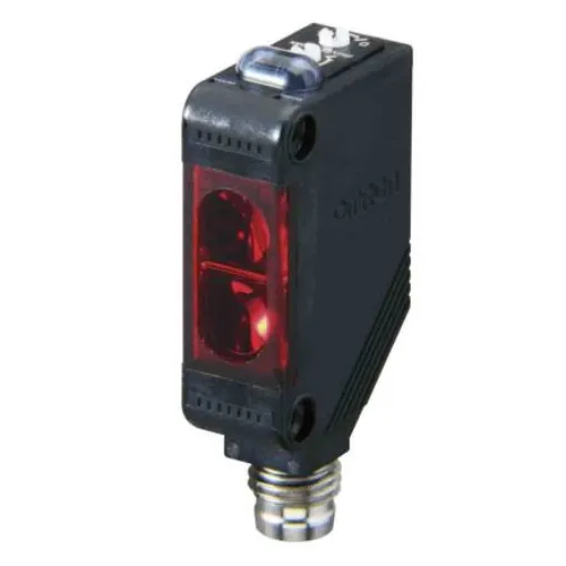 Omron Retroreflective Photoelectric Sensor, Compact Sensor, 4 m Detection Range - E3Z-R86-4 product image