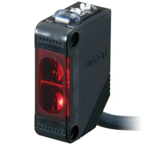 Omron Retroreflective Photoelectric Sensor, Rectangular Sensor, 4000 mm Detection Range - E3Z-R81 2M product image