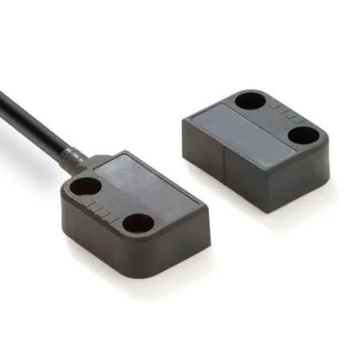 Omron F3S-TGR Series Flush Hall Coded Non-Contact Safety Switch, 24V dc, Polyester Housing, NO/2NC, Cable - F3S-TGR-NMPC-21-M1J8-R product image