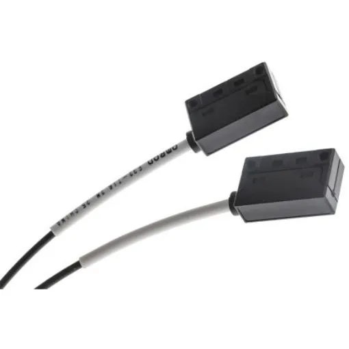 Omron Plastic Fibre Optic Sensor 1850 (High Speed Mode) mm, 2800 (Standard Mode) mm, 3700 (High Resolution Mode) mm, - E32-T16 product image