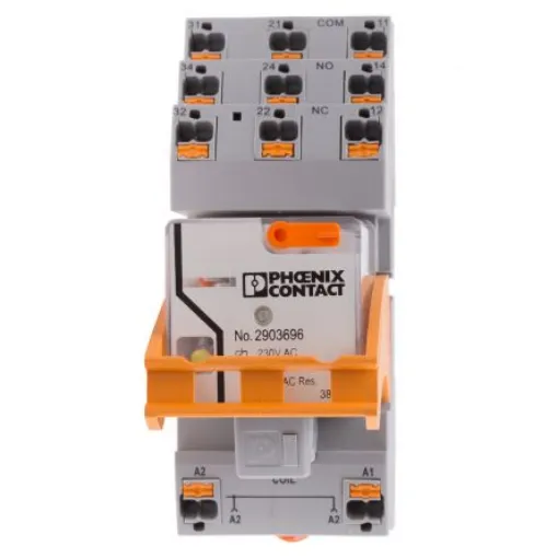 Phoenix Contact RIF Series Interface Relay, DIN Rail Mount, 230V ac Coil, 3PDT, 3-Pole - 2903292 product image