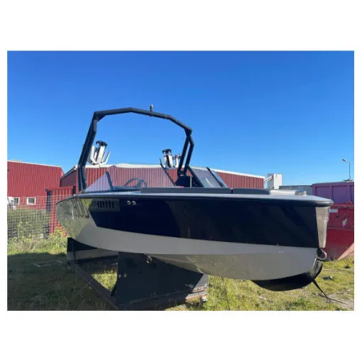 Method - Wake Ski 6.2 Wakeboard Boat 440HP - 2020 product image
