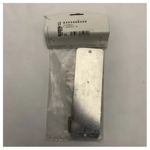 Picture of <div>Aqua Signal Mounting Adapter Plate for Navigation Lights - 8353500200</div>
